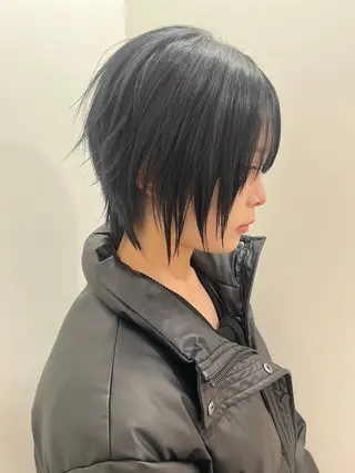 ショート 💥ウルフカット デザインあんな💥のヘアスタイル