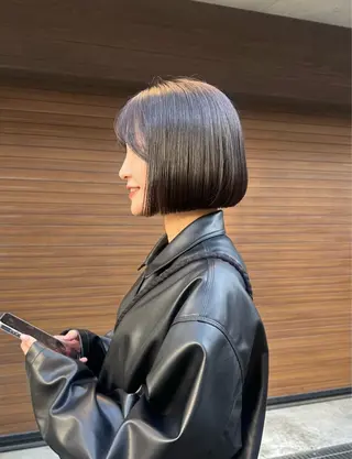 ショート REINA☁️透明感 カラー/ぷつっと♡のヘアスタイル