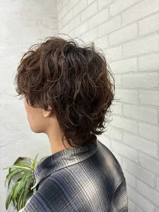 ミディアム Beat+所属・beat 磯谷のヘアスタイル