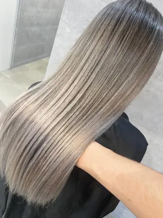 ロング カラー パーマ ヘアアレンジ ネイル マツエク・マツパ アイブロウ 井上 一平のヘアスタイル