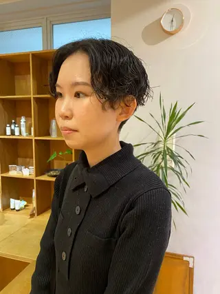 ショート 大人可愛い♡コテ巻き パーマ🌼杉田 萌恵のヘアスタイル