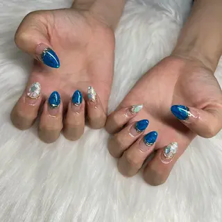 ネイル 鈴木 優希のネイルデザイン