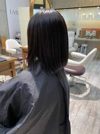 ミディアム カラー LA・BEAU 赤羽店所属・千葉 優奈のヘアスタイル