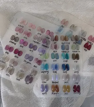 ネイル KURE ISAKIのネイルデザイン