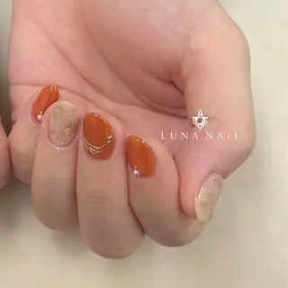 ネイル アトリエ　ミモザ所属・いまむら あかりのネイルデザイン