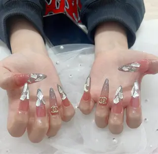 ネイル Bél Nail salonのネイルデザイン