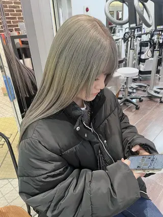 ロング 似合わせカットカラー 🤍🎀honokaのヘアスタイル