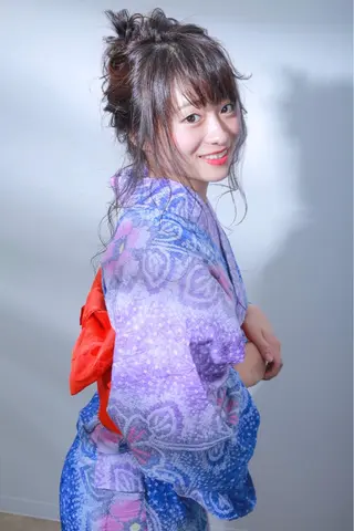 ロング カラー ヘアアレンジ 伊藤 裕貴のヘアスタイル