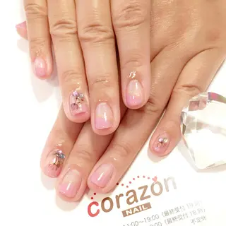 ネイル corazon所属・ネイリスト aicoのネイルデザイン