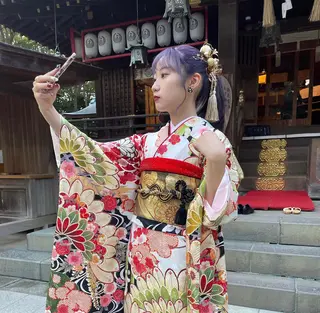 ロング ハイトーン/ ダブルカラー/透明感のヘアスタイル