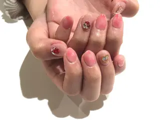 ネイル 舞田 苑香のネイルデザイン