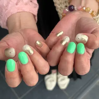 ネイル Cuaura所属・松下 彩菜のネイルデザイン