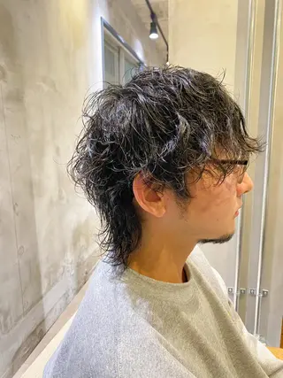 カラー パーマ メンズ ♠️暗髪レイヤー♠️ 中山唯斗のヘアスタイル
