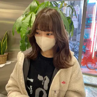 カラー クルミ/ 💕ワンホンネイルのネイルデザイン