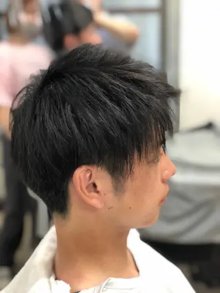 ショート カラー メンズ パーマ特化 三浦楓雅のヘアスタイル