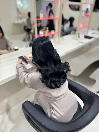 ロング カラー ブリーチなし ミルクティー齋藤晴のヘアスタイル