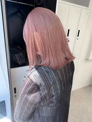 ミディアム カラー PELE SAKAE airiのヘアスタイル