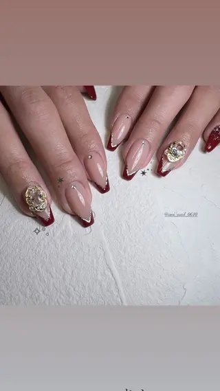 ネイル Nailist Aoiのネイルデザイン