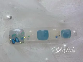 ミディアム cici nailのネイルデザイン