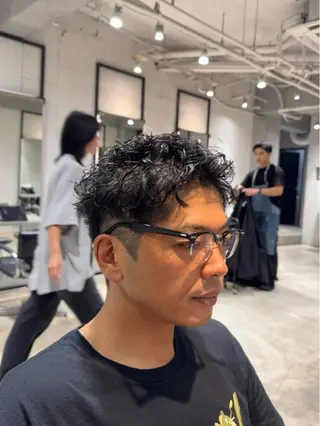 ショート メンズ 韓国レイヤー/センタ ーパート/坂本翔のヘアスタイル