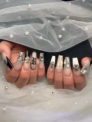 ネイル ✴︎ Delightのネイルデザイン