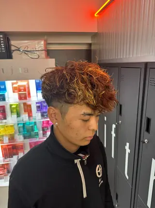 ショート パーマ メンズ 🔥メンズパーマ特化 🔥店長中村雄樹のヘアスタイル