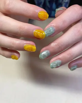 ミディアム ネイル pipi..所属・pipi ..のネイルデザイン