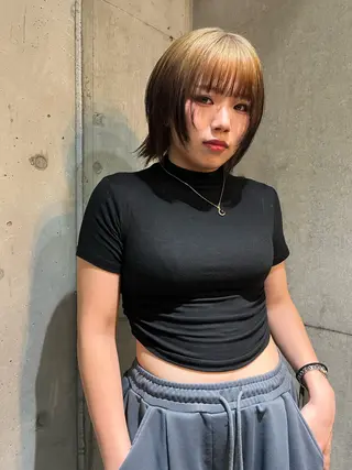 ショート カラー ハイトーン/顔まわり レイヤー/YUKAのヘアスタイル