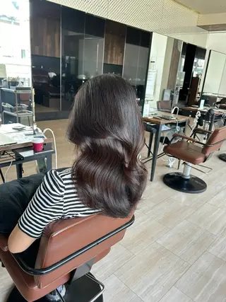 セミロング 韓国ヘア/レイヤー/ 顔まわり足立遥奈のヘアスタイル