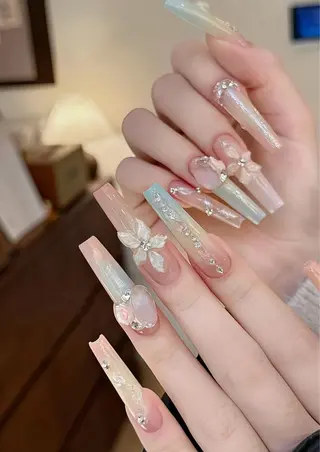 ネイル D-BEAUTY Nailsalonのネイルデザイン