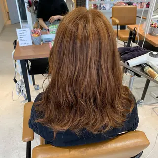 セミロング MOE🐈‍⬛🎀 エクステ/ワンホンのヘアスタイル