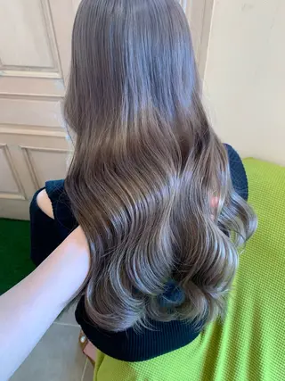 ロング カラー coubou所属・mayu .のヘアスタイル