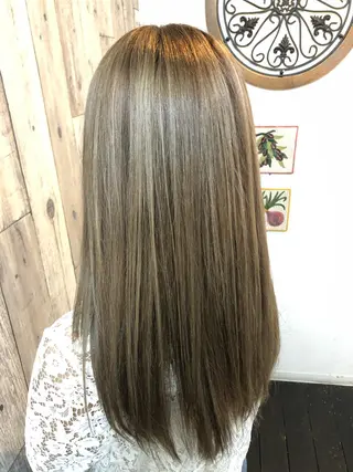 ロング カラー ARK 武藤のヘアスタイル