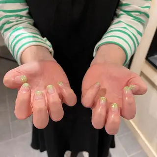 ネイル 鈴木 里奈のネイルデザイン