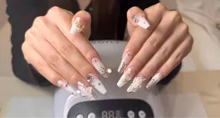 ネイル チャ ミーのネイルデザイン