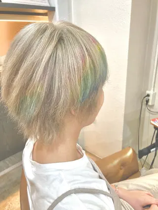 ショート hairroomsheeps所属・ハイトーン/ホワイト カラー/SHOKAのヘアスタイル