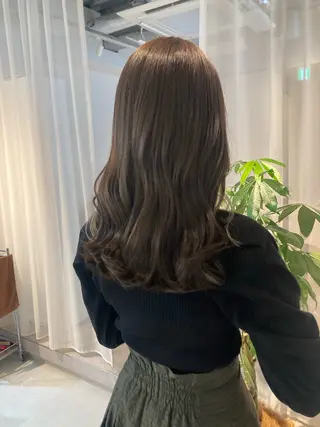 セミロング ✨色持ちの良い艶 カラー✨蟹江真世のヘアスタイル