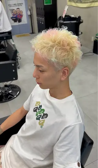 カラー メンズ buzzyメンズサロン所属・メンズ専門サロン 田上 優人のヘアスタイル