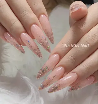 ネイル Pio Mielのネイルデザイン