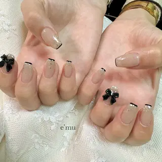 ネイル nail salon e'mu💐のネイルデザイン