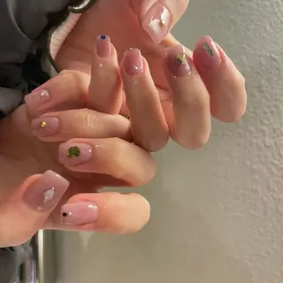 ネイル SALON VILLAGE AOYAMA 2nd.所属・NAKAMURA HARUKAのネイルデザイン