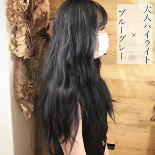 ロング カラー テトネ タカシのヘアスタイル
