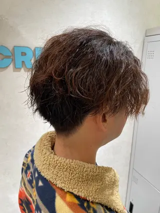 パーマ メンズ レイヤー×ハイライト 🌷RINA🌷のヘアスタイル