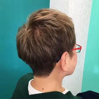 ショート 山本 雷のヘアスタイル