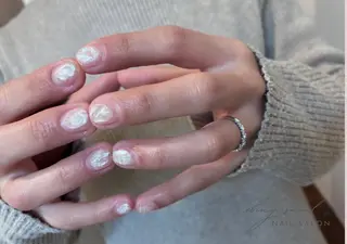 ネイル Ebiny'snail所属・田村 奈々のネイルデザイン