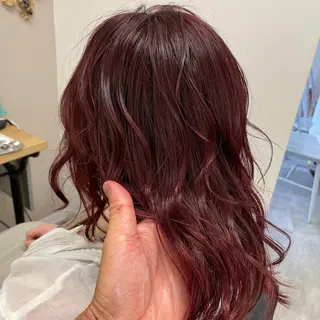 ミディアム カラー 色白に見える暗髪 梅田・増田のヘアスタイル