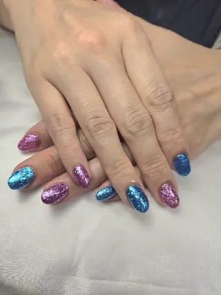 ネイル ネイルサロンベルティ .ひとみのネイルデザイン