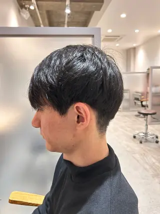 ショート メンズ 黒川 真裕のヘアスタイル