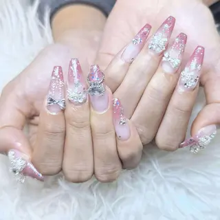 ネイル ゴテゴテ ネイルのネイルデザイン