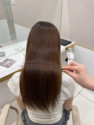 ロング 岡部 未咲希のヘアスタイル